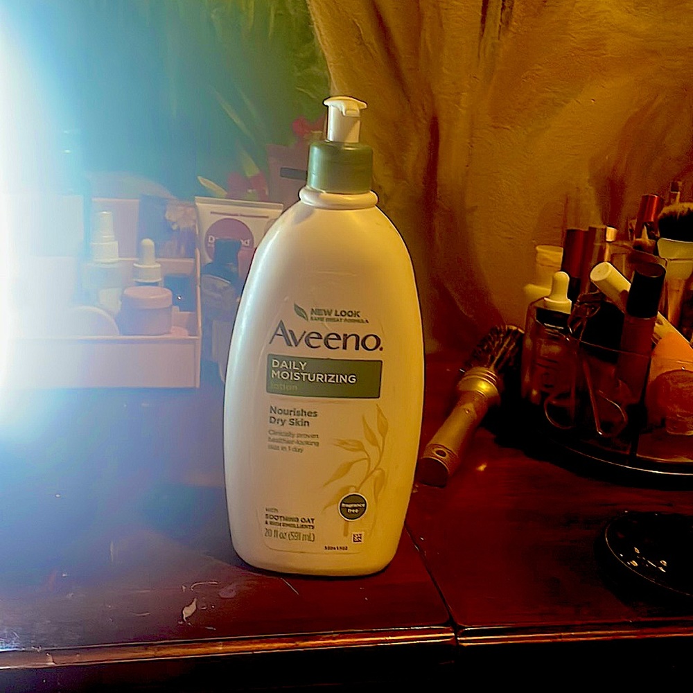 I am selling this daily moisturizer. It is new has not been used fragrance free.